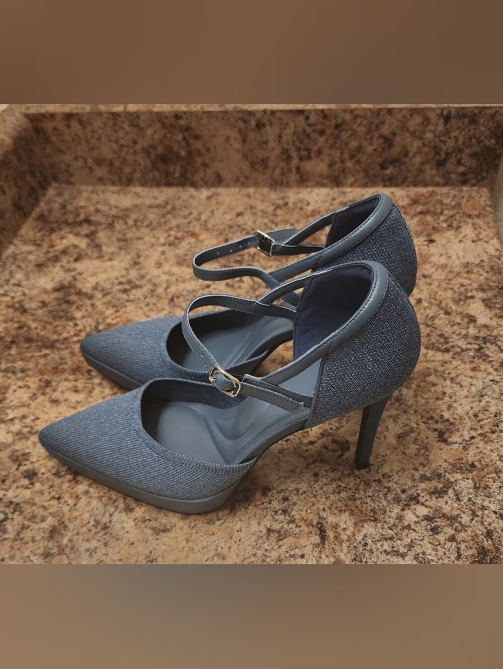 Cosy Island Navy Knit Pointed Toe Heels Size 9.5 Ankle Strap Stiletto